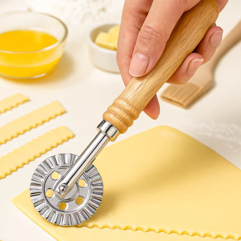 Pastry Wheel Cutter Round Pizz - Kitchen Roller Baking ulasan dan harga